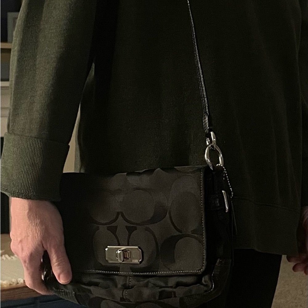 Coach handbag - Picture 9 of 10